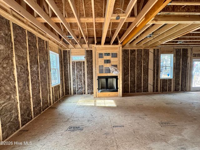 636 Willow Lane, Vass, NC 28394