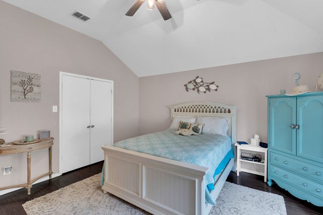 135 Valley Ranch Drive, Waxahachie, TX 75165