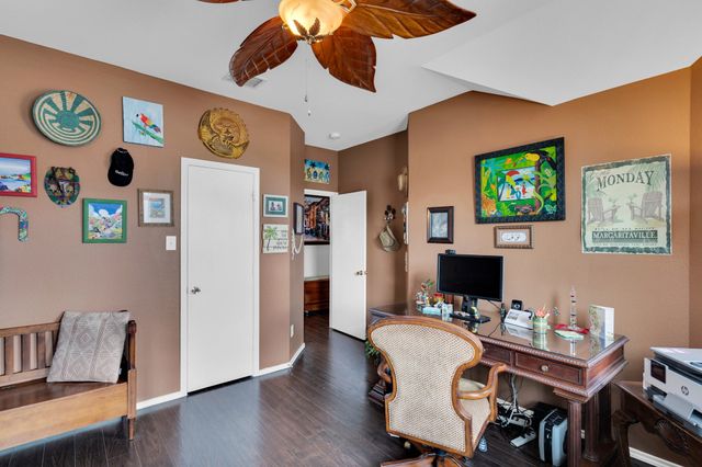 135 Valley Ranch Drive, Waxahachie, TX 75165