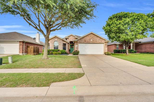135 Valley Ranch Drive, Waxahachie, TX 75165