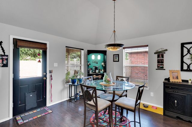 135 Valley Ranch Drive, Waxahachie, TX 75165