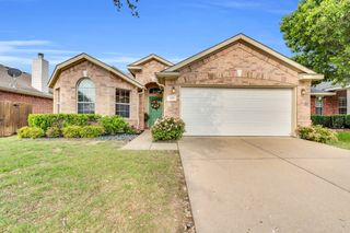 135 Valley Ranch Drive, Waxahachie, TX 75165