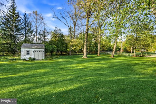 435 LANTERN LN, Berwyn, PA 19312