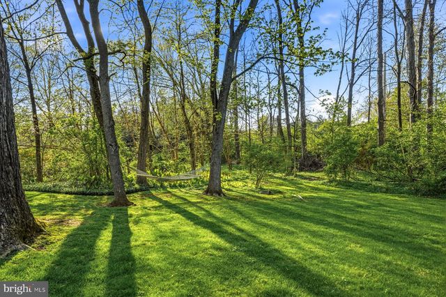 435 LANTERN LN, Berwyn, PA 19312