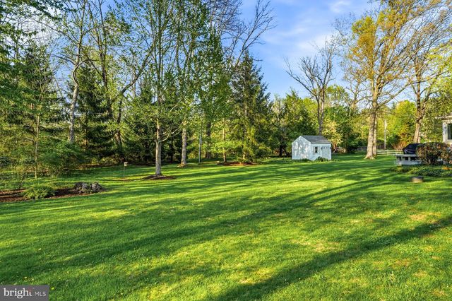 435 LANTERN LN, Berwyn, PA 19312