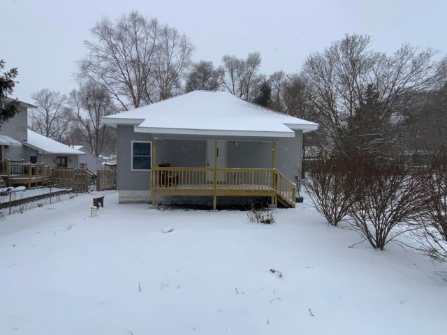 1156 Knapp Street, Jackson, MI 49203