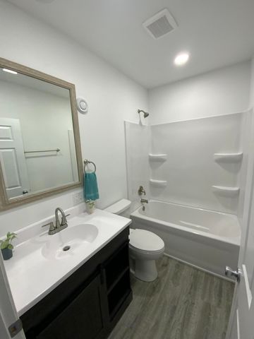 1156 Knapp Street, Jackson, MI 49203