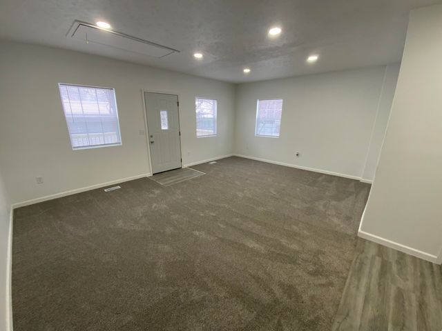 1156 Knapp Street, Jackson, MI 49203