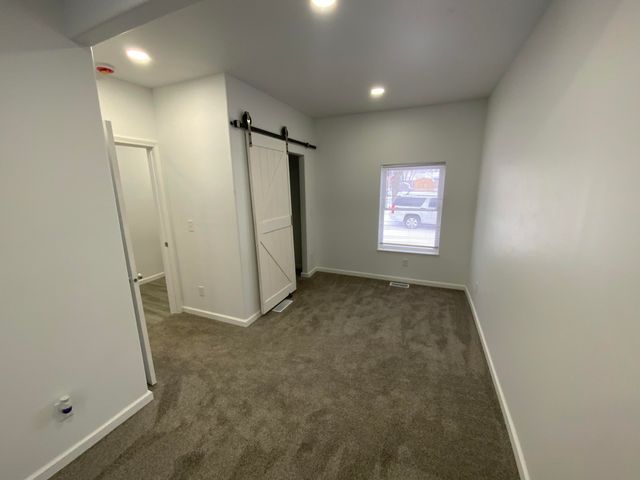 1156 Knapp Street, Jackson, MI 49203