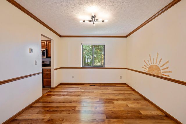 1664 Demaret Lane, Columbus, OH 43228