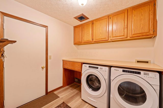 1664 Demaret Lane, Columbus, OH 43228