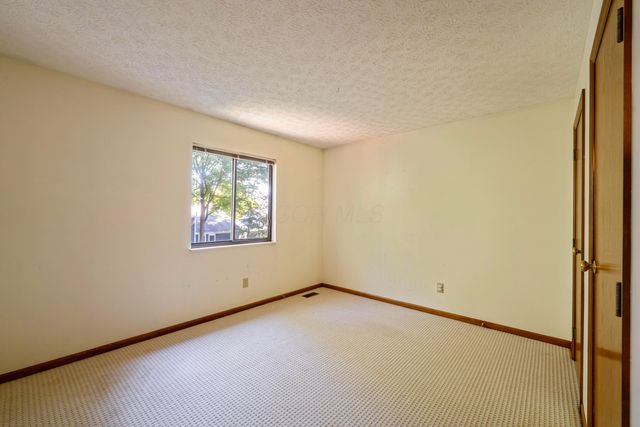 1664 Demaret Lane, Columbus, OH 43228