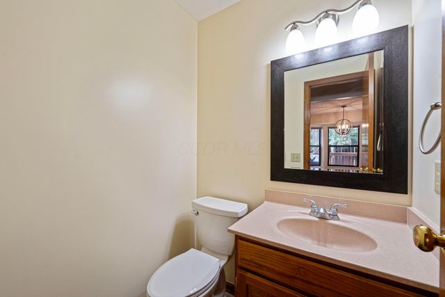 1664 Demaret Lane, Columbus, OH 43228