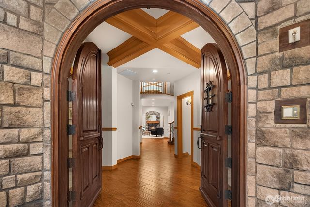 25935 SE 235th Way, Maple Valley, WA 98038