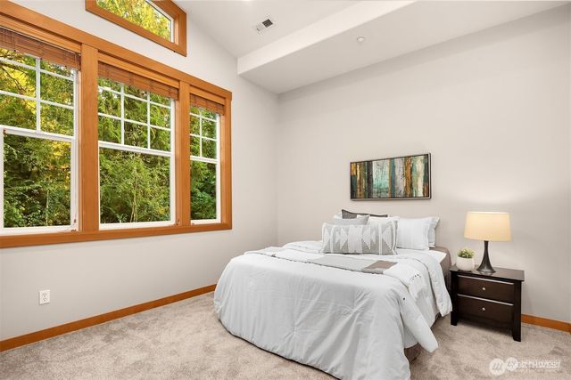 25935 SE 235th Way, Maple Valley, WA 98038
