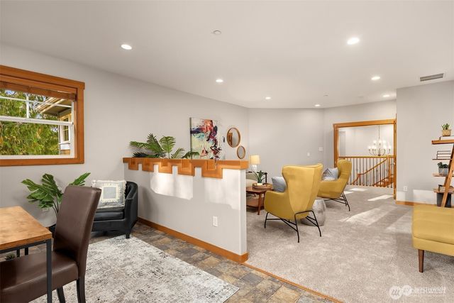 25935 SE 235th Way, Maple Valley, WA 98038