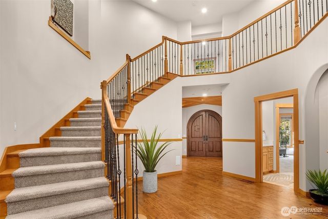 25935 SE 235th Way, Maple Valley, WA 98038