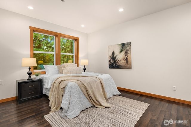 25935 SE 235th Way, Maple Valley, WA 98038