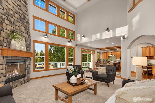 25935 SE 235th Way, Maple Valley, WA 98038