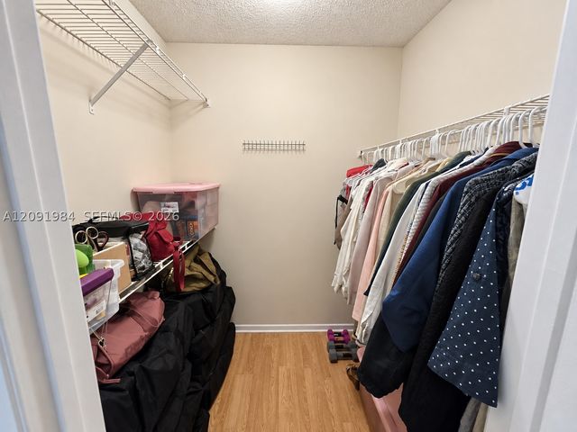 620 S Park Rd 25-2, Hollywood, FL 33021
