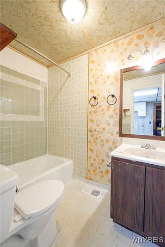 35 Colton Avenue, Lackawanna, NY 14218