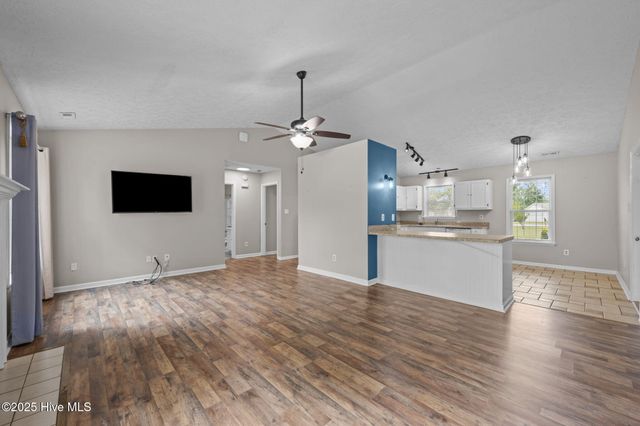 132 Leslie Lane, Havelock, NC 28532