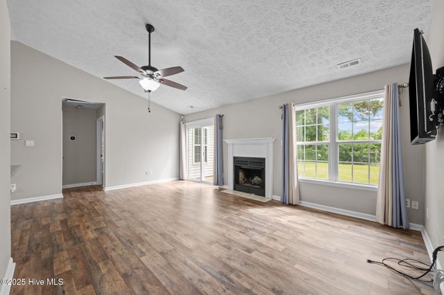 132 Leslie Lane, Havelock, NC 28532