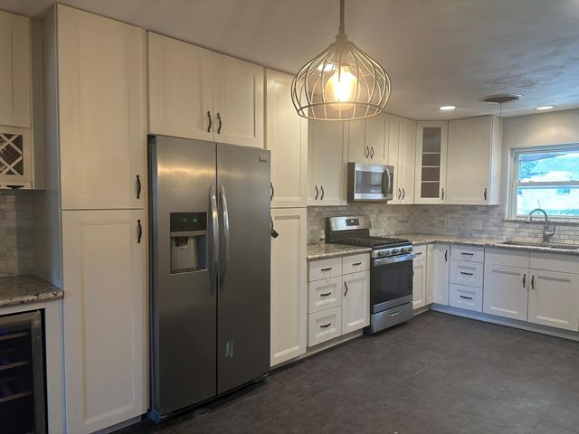 11410 Ashcroft Drive, Houston, TX 77035