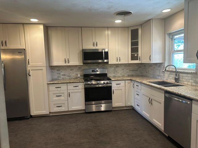 11410 Ashcroft Drive, Houston, TX 77035