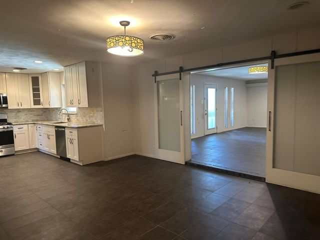 11410 Ashcroft Drive, Houston, TX 77035