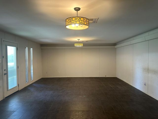 11410 Ashcroft Drive, Houston, TX 77035