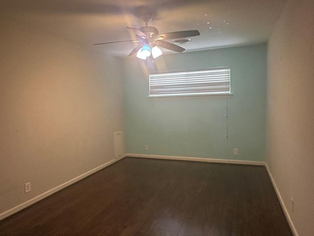 11410 Ashcroft Drive, Houston, TX 77035