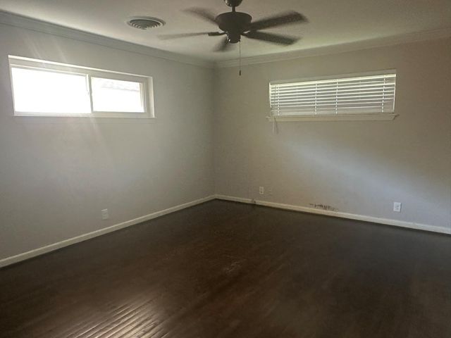 11410 Ashcroft Drive, Houston, TX 77035