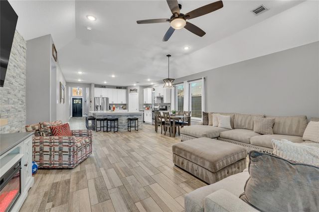 171 Foxshire Lane, Houston, TX 77047