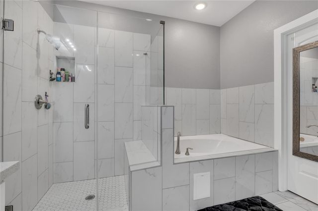 171 Foxshire Lane, Houston, TX 77047