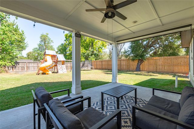 171 Foxshire Lane, Houston, TX 77047