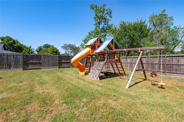 171 Foxshire Lane, Houston, TX 77047