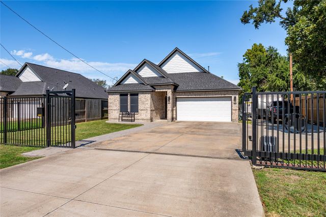 171 Foxshire Lane, Houston, TX 77047