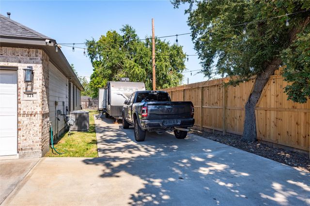 171 Foxshire Lane, Houston, TX 77047