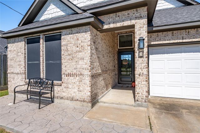 171 Foxshire Lane, Houston, TX 77047