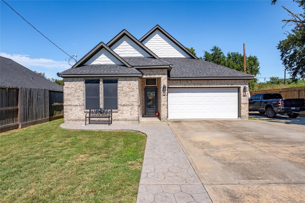 171 Foxshire Lane, Houston, TX 77047