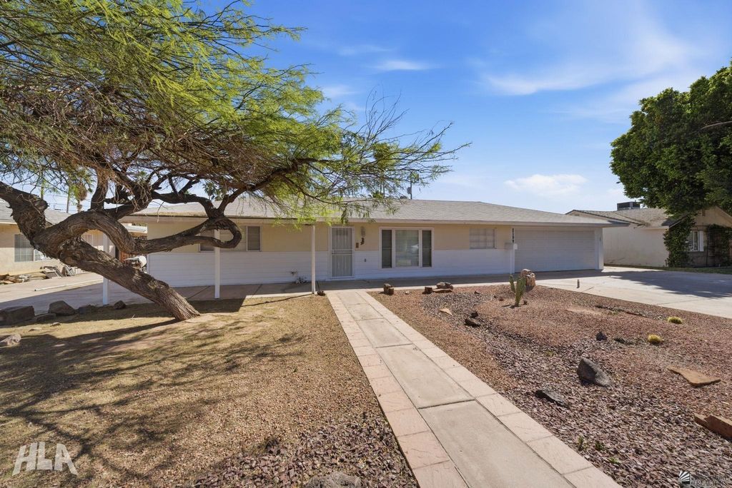 2199 E 25 Pl, Yuma, AZ 85365