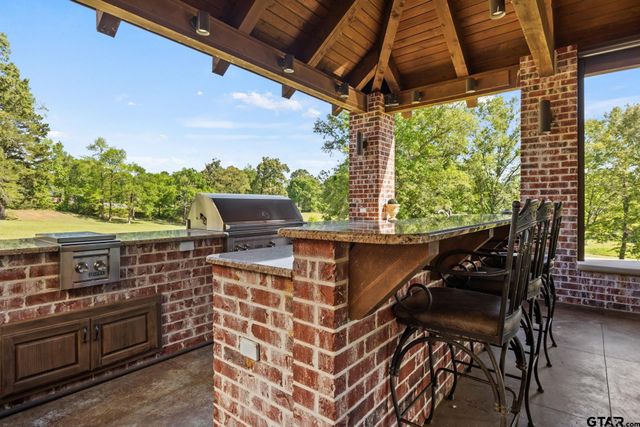 6 County Road 1215, Pittsburg, TX 75686