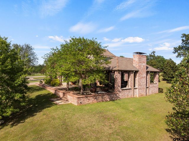 6 County Road 1215, Pittsburg, TX 75686