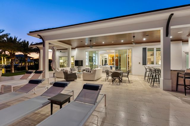 976 Cypress Drive, Delray Beach, FL 33483