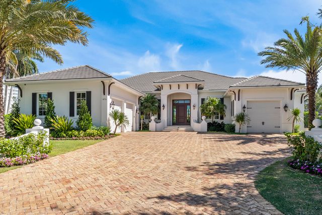 976 Cypress Drive, Delray Beach, FL 33483