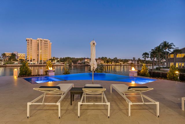 976 Cypress Drive, Delray Beach, FL 33483