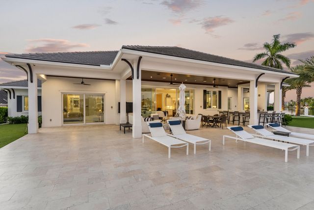 976 Cypress Drive, Delray Beach, FL 33483