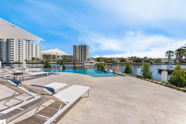 976 Cypress Drive, Delray Beach, FL 33483