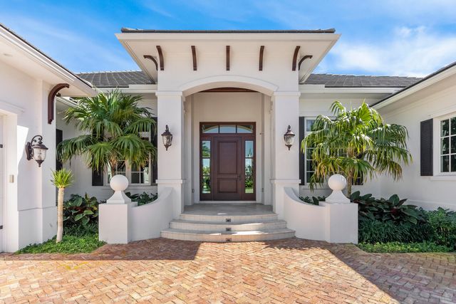 976 Cypress Drive, Delray Beach, FL 33483